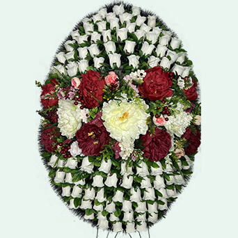 Венок из искусственных цветов